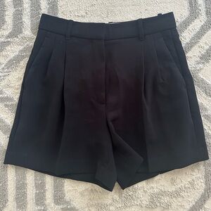 Aritzia The Effortless Pant Shorts Wilfred